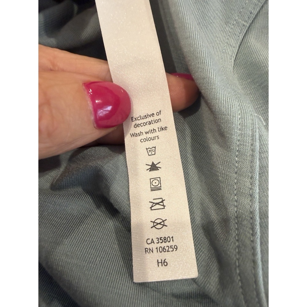 Lululemon Women's Sweetest Day Long Sleeve Tencel Shirt Top in Blue Cast Size 4 - Picture 15 of 16
